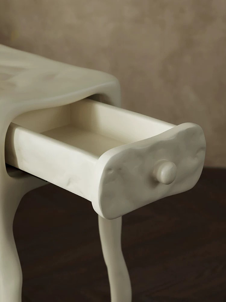 ヨーロッパデザイナーによるミッドセンチュリー風クレイテクスチ - Home Decor Design のレビューと価格